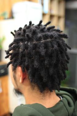 アフロドレッド 71