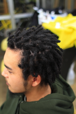 アフロドレッド 74