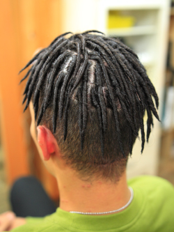 ツイストドレッド 437