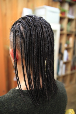 ツイストドレッド 472