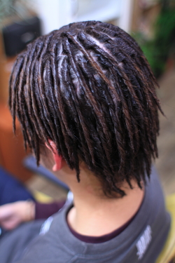 ツイストドレッド 592