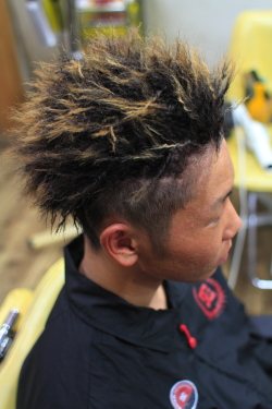 ツイストドレッド 677