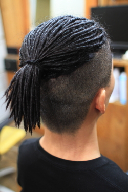 ツイストドレッド 684