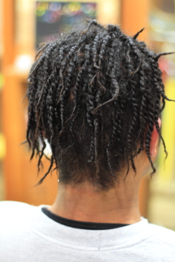 ツイストドレッド 700