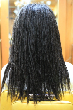 ツイストドレッド 819